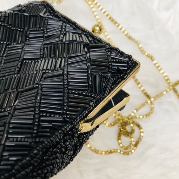 VINTAGE LA REGALE BEADED HANDBAG - Picture 6 of 7